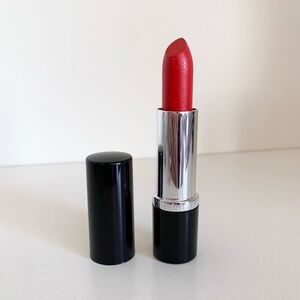 NWOT Elizabeth Arden red moisturizing lipstick
